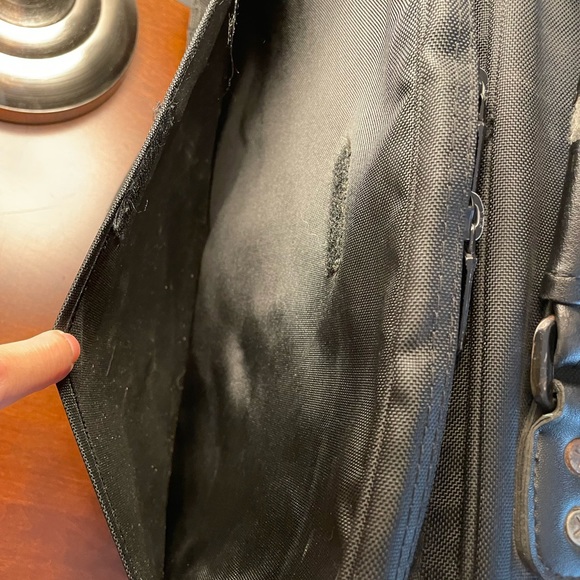 Laptop carry case - Picture 14 of 16